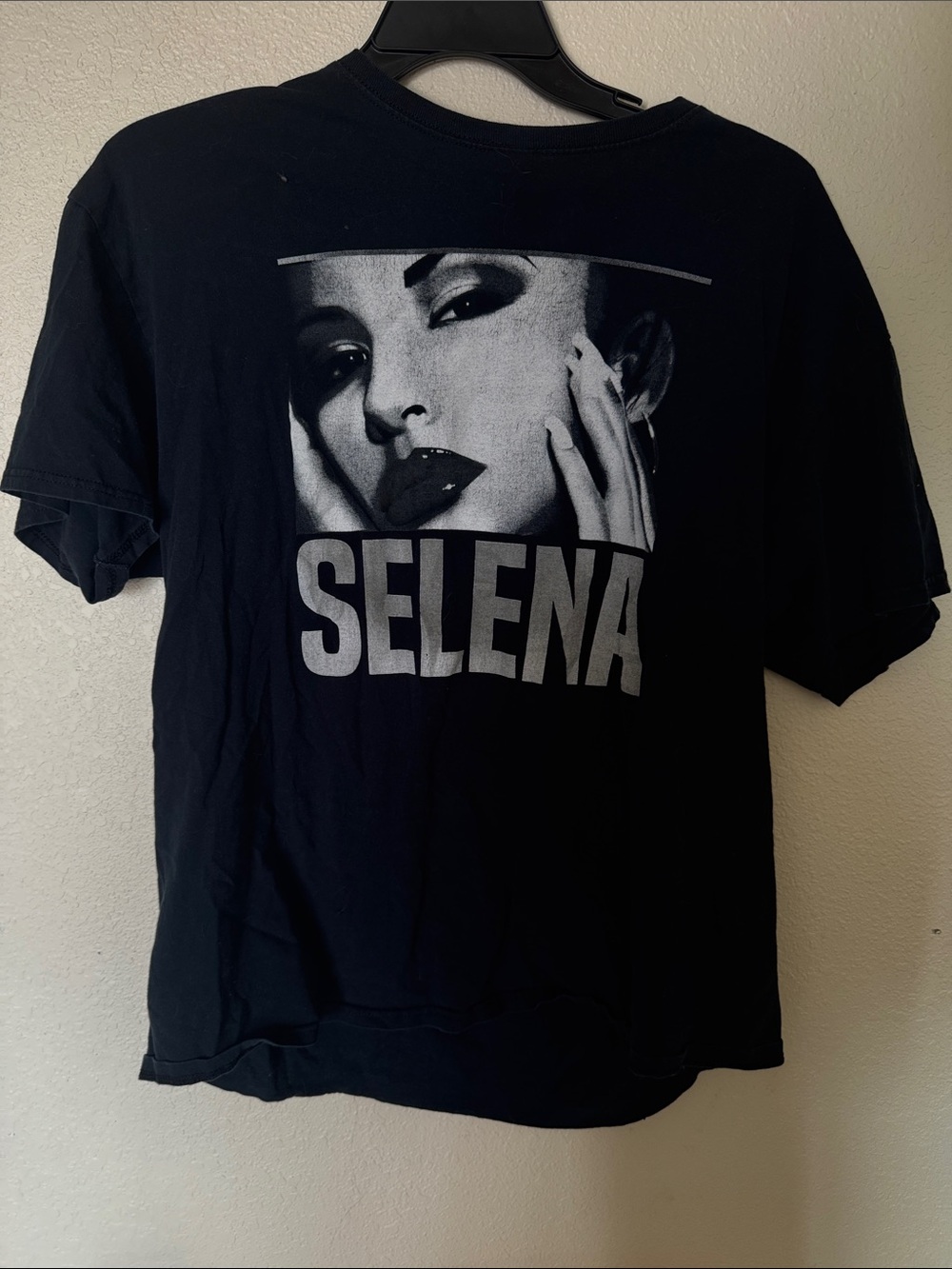 Black Selena Graphic Short Sleeve Tee